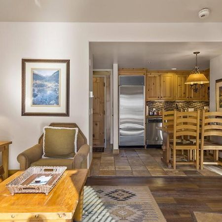 Blue Collar Boutique: Affordable Adventure Aparthotel Telluride Exteriör bild